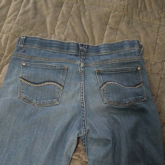 Lee Blue Straight Leg Jeans with Classic Style - Picture 2 of 5